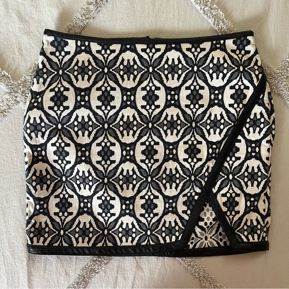 Express Mini Skirt- Size 2